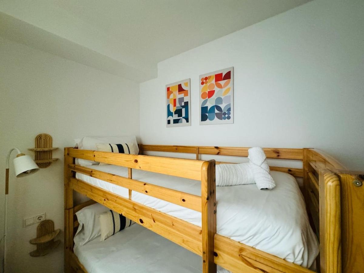 Abat 1 Cool & Wide Flat Next To The Cathedral Appartement