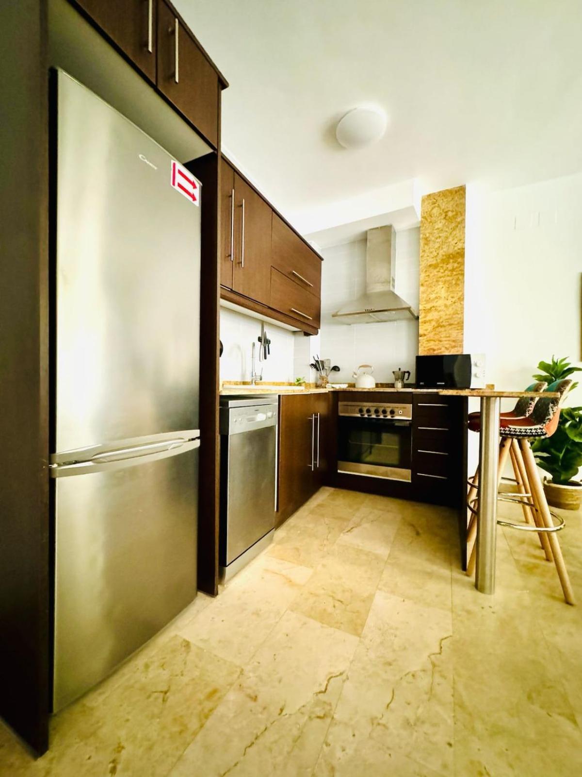 Abat 1 Cool & Wide Flat Next To The Cathedral Appartement Valencia